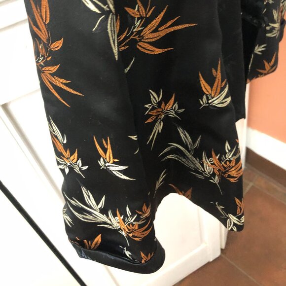 Beautiful hand crafted silk tafetta jacket - Picture 6 of 6